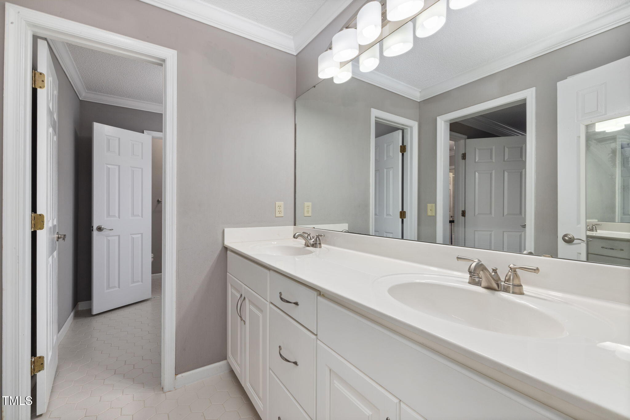 2817 Hiking Trail Raleigh, NC 27615 - Photo 30 of 42 31-web-or-mls-7K5A6731
