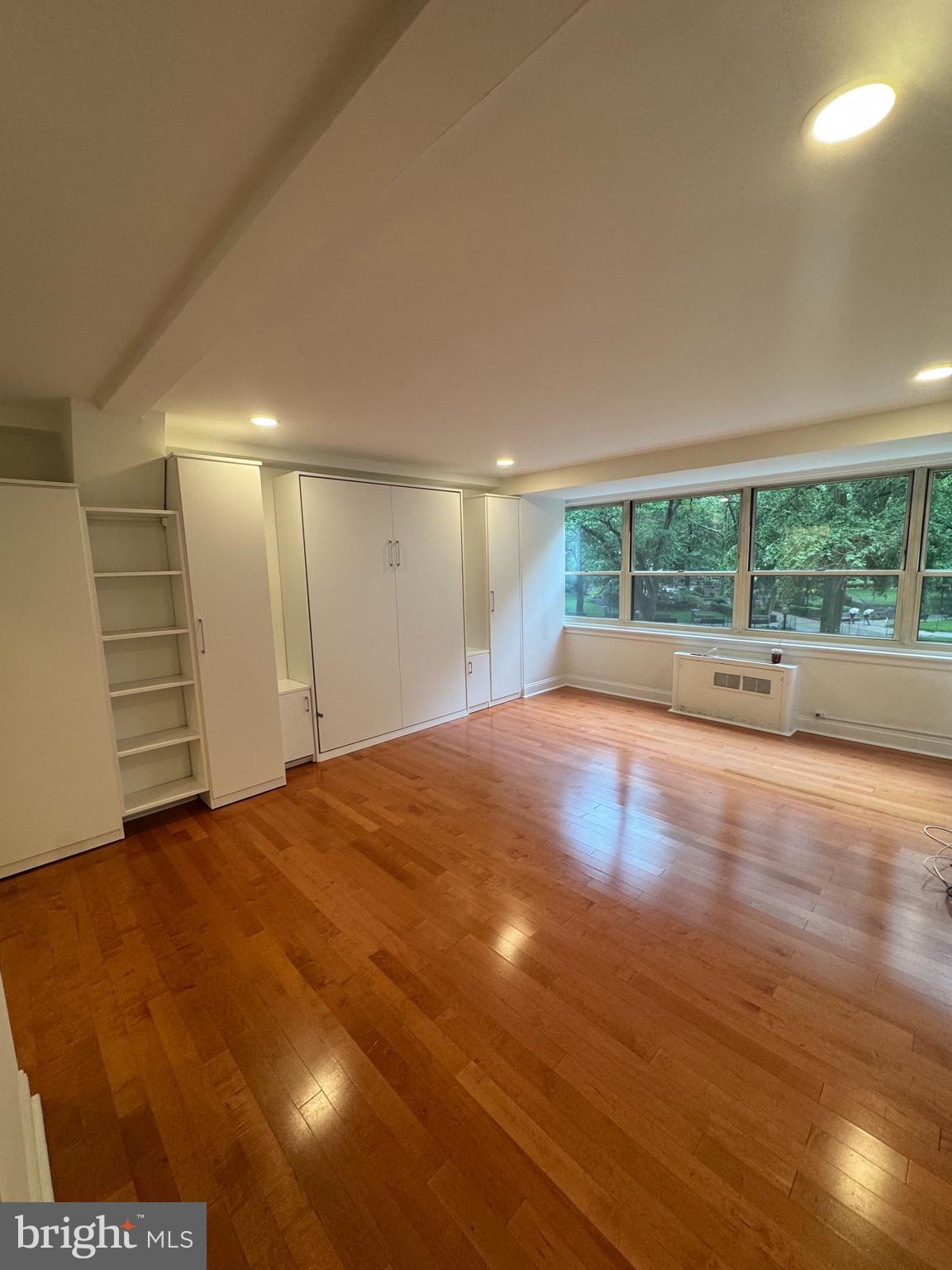 1810 Rittenhouse Square, Unit 313 Philadelphia, PA 19103 - Photo 6 of 28