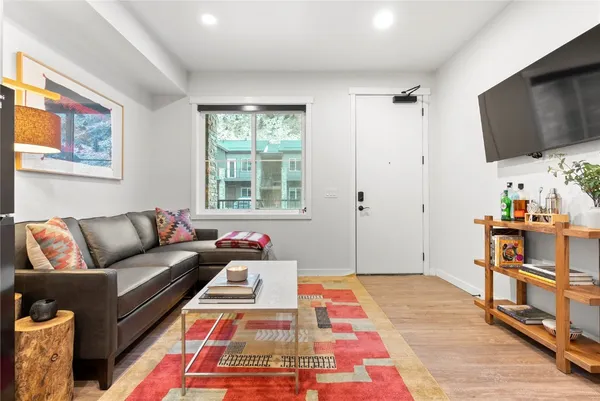 $299,000 | 2115 Hummingbird Way, Unit 103, Georgetown, CO 80444