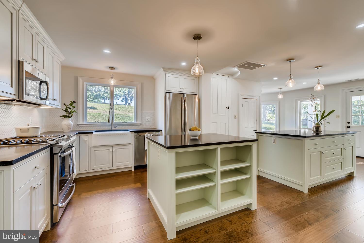 4001 Street Road Street, MD 21154 - Photo 13 of 42 Custom lighting.