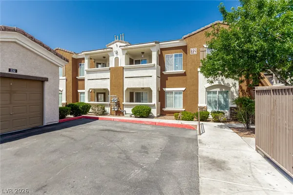 $1,700 | 9303 Gilcrease Avenue, Unit 2233, Las Vegas, NV 89149