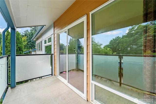 $199,900 | 15142 65th Avenue South, Unit 314, Tukwila, WA 98188