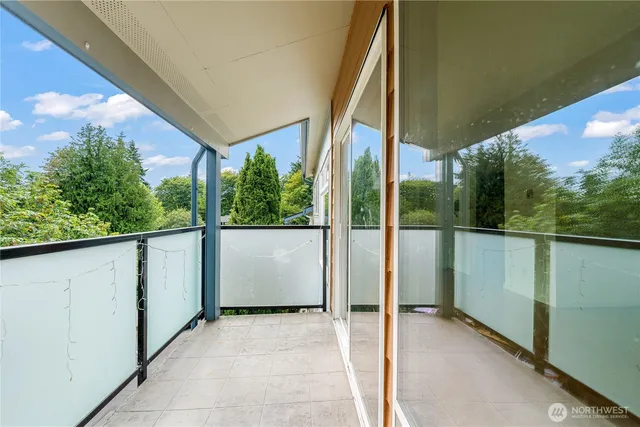 $199,900 | 15142 65th Avenue South, Unit 314, Tukwila, WA 98188