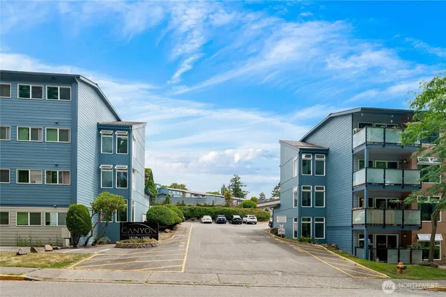 $199,900 | 15142 65th Avenue South, Unit 314, Tukwila, WA 98188