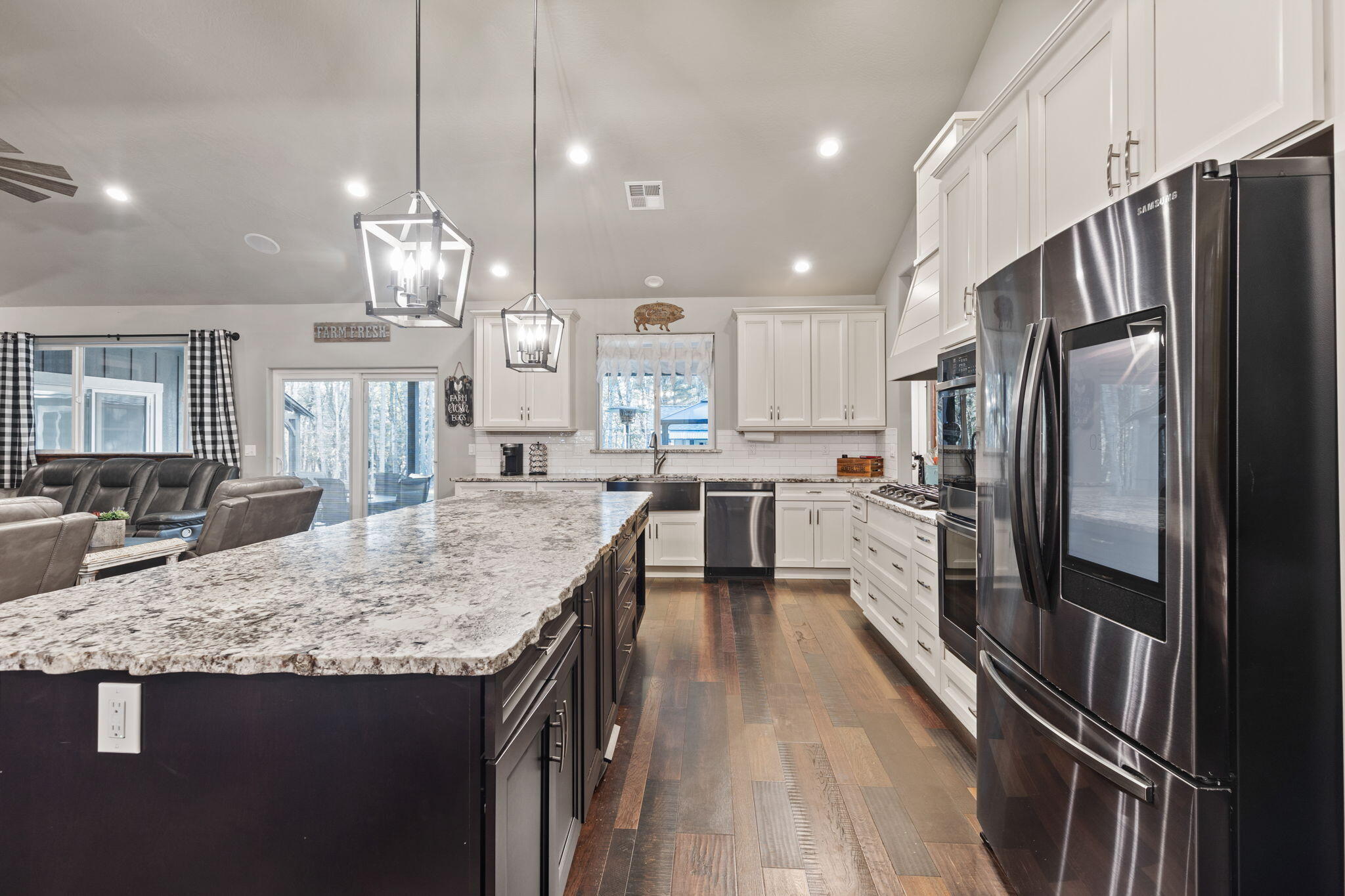 1332 Ellison Loop Merlin, OR 97532 - Photo 10 of 47 18-web-or-mls-1332-ellison-lp