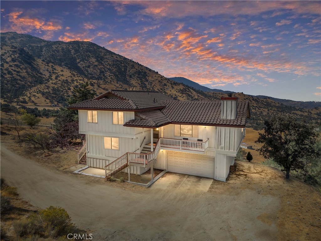 24800 Woodford-Tehachapi Road Tehachapi, CA 93561 - Photo 1 of 1 Gallery Image 1