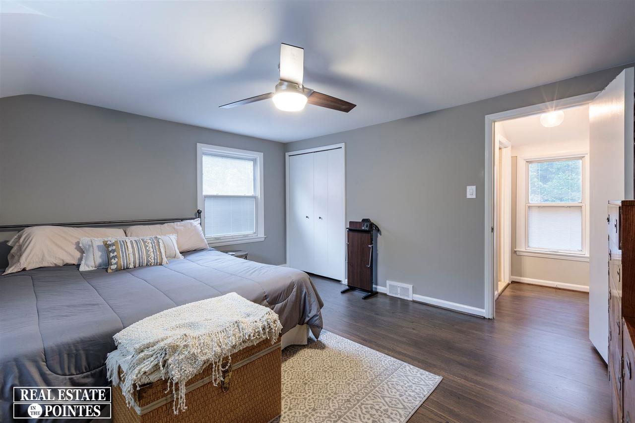 1901 Severn Road Grosse Pointe Woods, MI 48236 - Photo 30 of 37