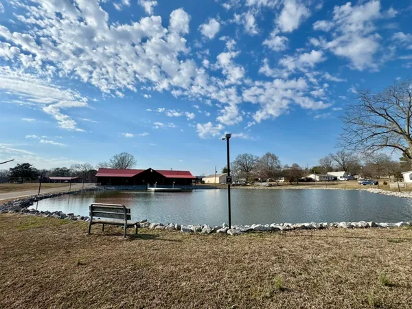 $200,000 | 44 Antioch Cove Road, Springville, TN 38256