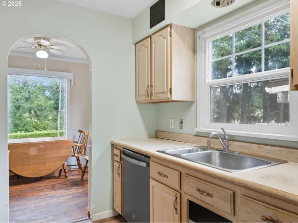$425,000 | 92965 Labeck Road, Astoria, OR 97103
