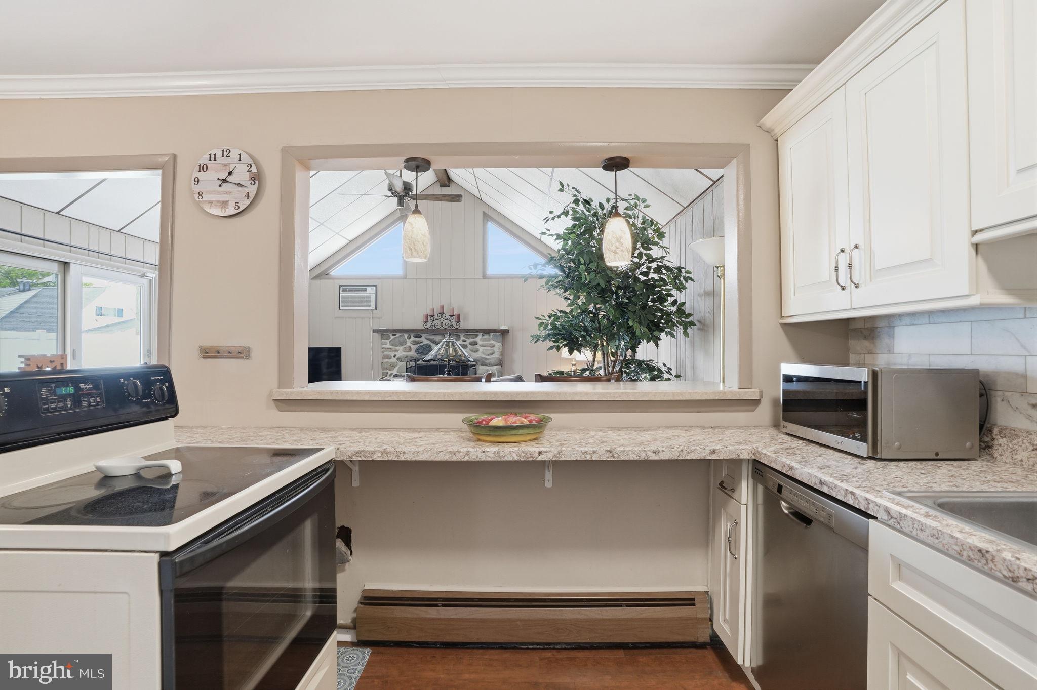 55 Canoebirch Road Levittown, PA 19057 - Photo 15 of 36