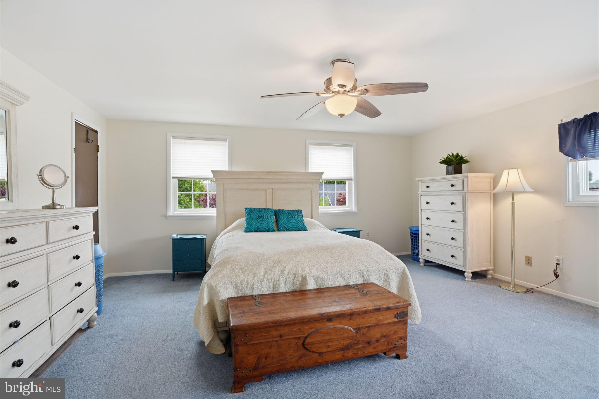 55 Canoebirch Road Levittown, PA 19057 - Photo 22 of 36