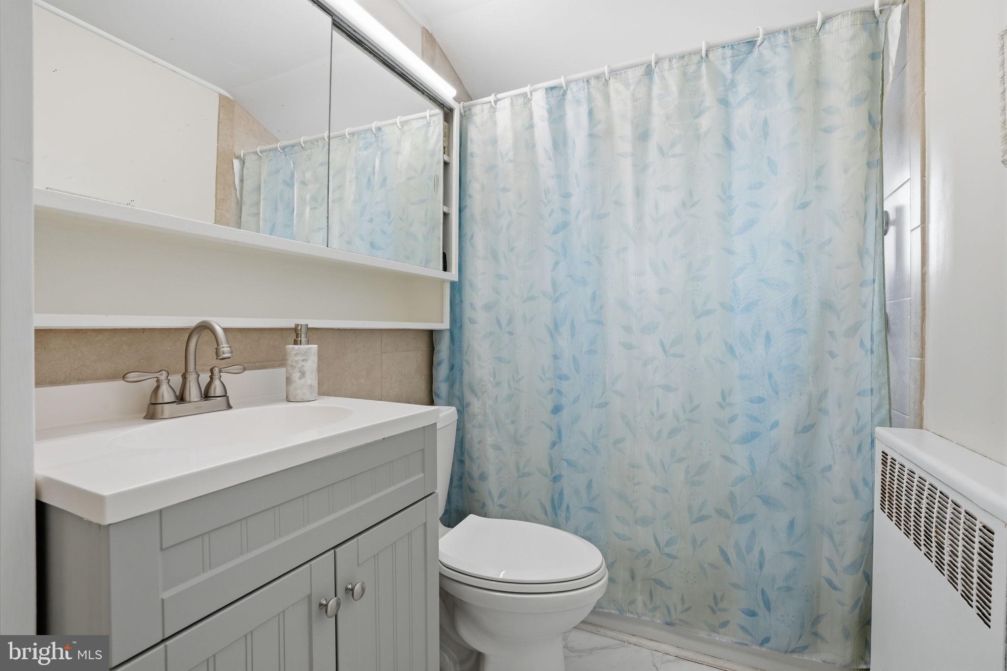 55 Canoebirch Road Levittown, PA 19057 - Photo 24 of 36