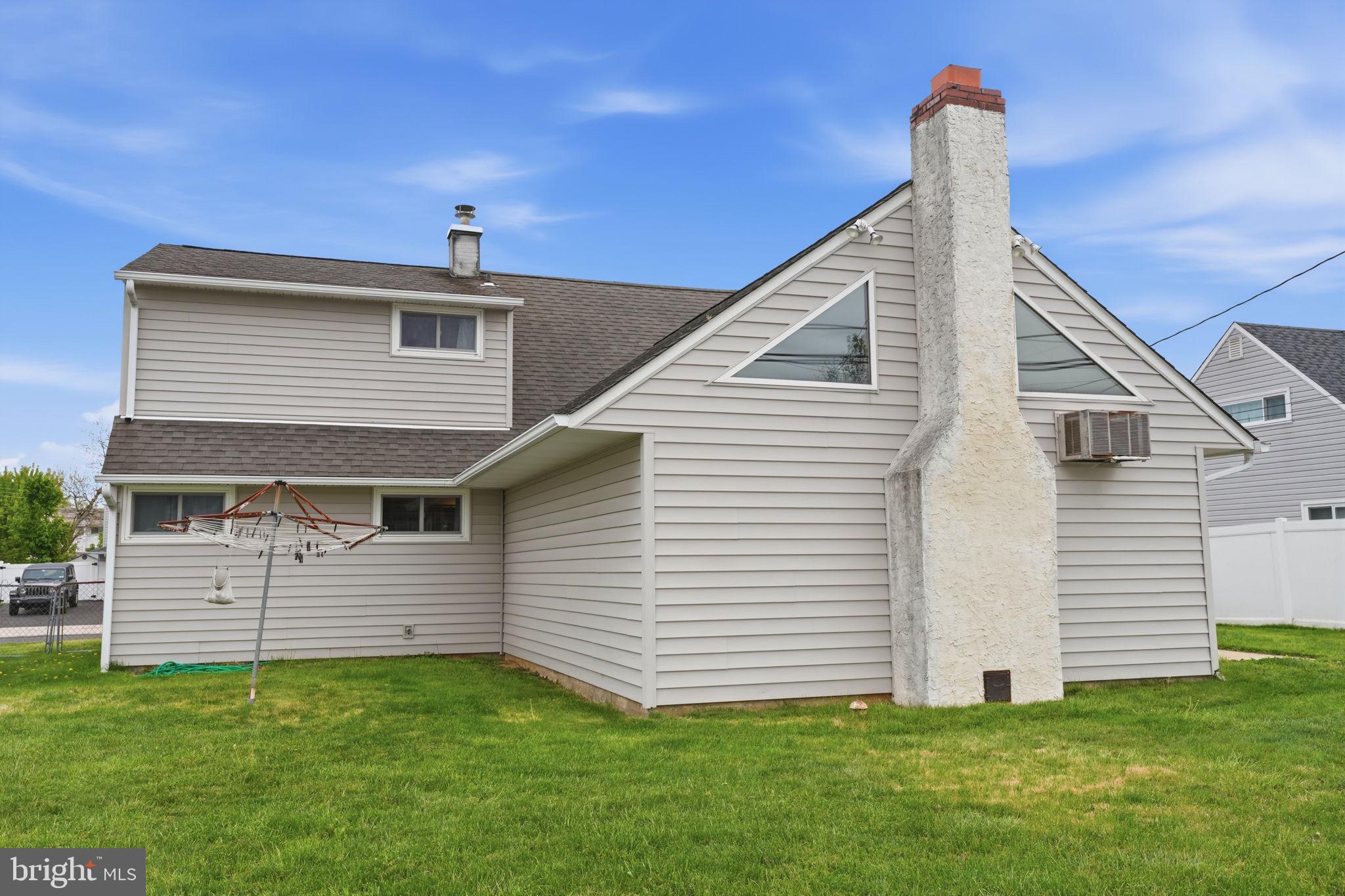55 Canoebirch Road Levittown, PA 19057 - Photo 28 of 36