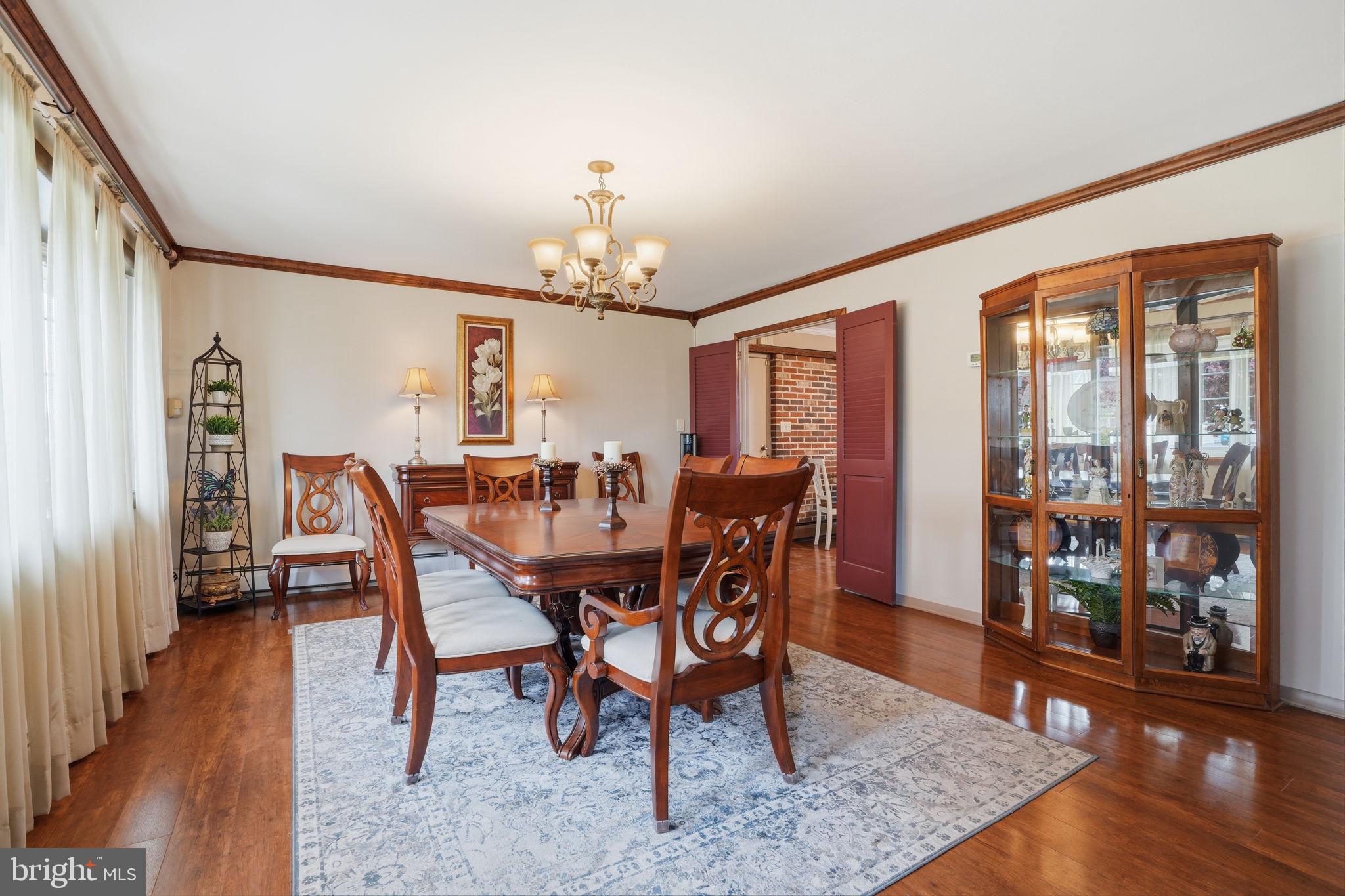 55 Canoebirch Road Levittown, PA 19057 - Photo 5 of 36