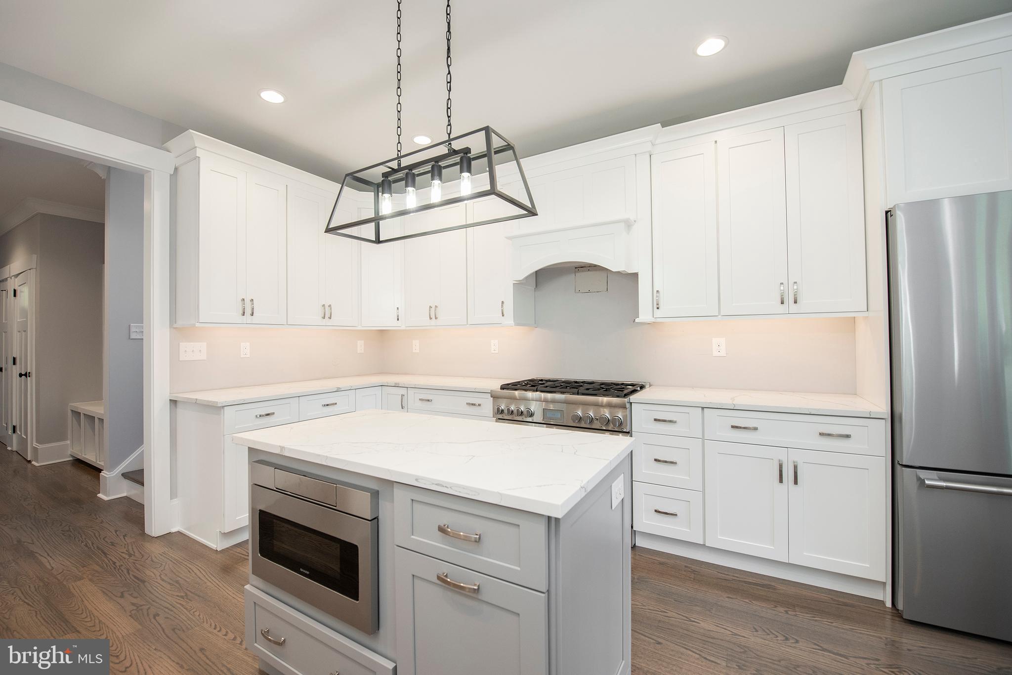 135 Henley Road Wynnewood, PA 19096 - Photo 6 of 62 Gallery Image 6