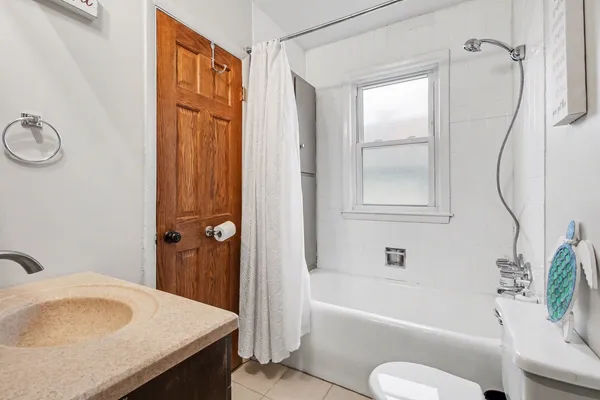 $279,900 | 120 South Kinzie Street, Thornton, IL 60476