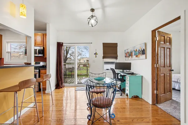 $279,900 | 120 South Kinzie Street, Thornton, IL 60476