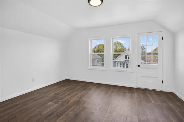 $2,590 | 142 Winslow Avenue, Unit 3, Norwood, MA 02062