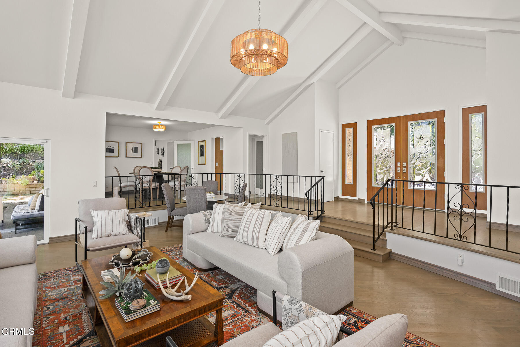 3745 Normandy Drive La Canada Flintridge, CA 91011 - Photo 13 of 62 MLS_17