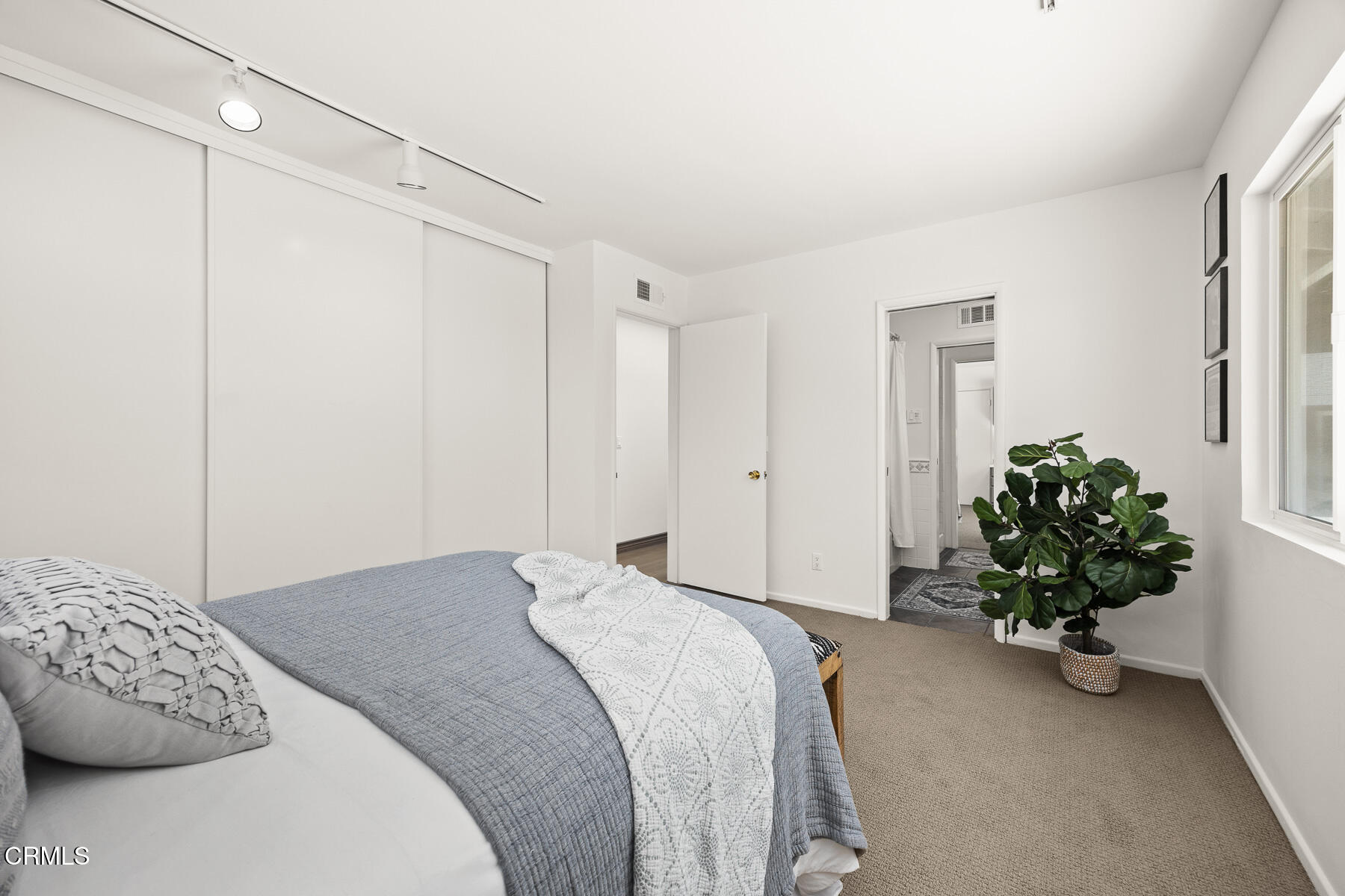 3745 Normandy Drive La Canada Flintridge, CA 91011 - Photo 32 of 62 MLS_40