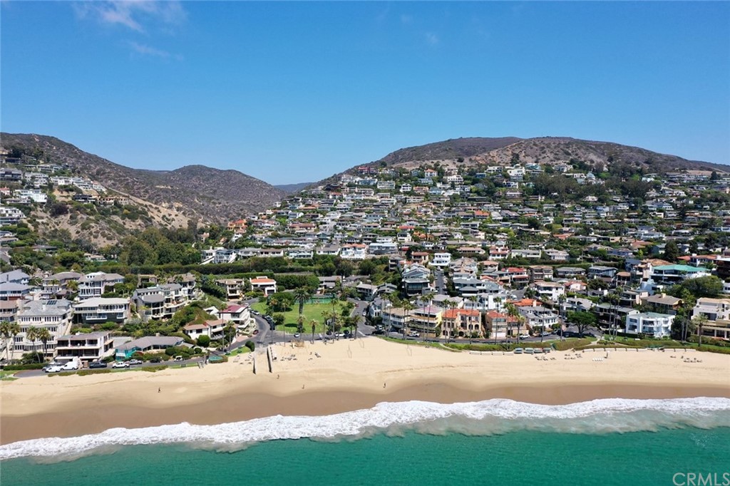 37 Emerald Bay Laguna Beach, CA 92651 - Photo 47 of 52 a view of a city