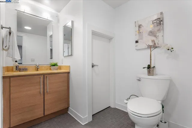 $449,000 | 226 2nd Street, Unit G2, Oakland, CA 94607