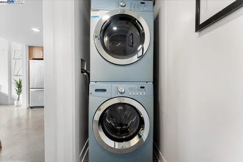 $449,000 | 226 2nd Street, Unit G2, Oakland, CA 94607