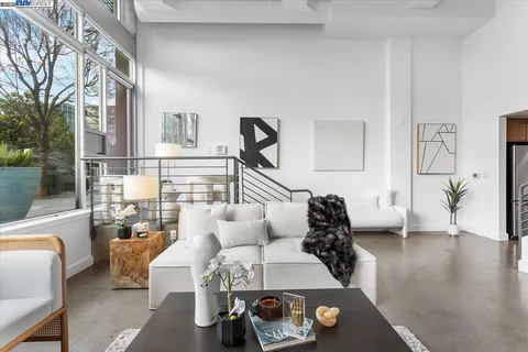 $449,000 | 226 2nd Street, Unit G2, Oakland, CA 94607