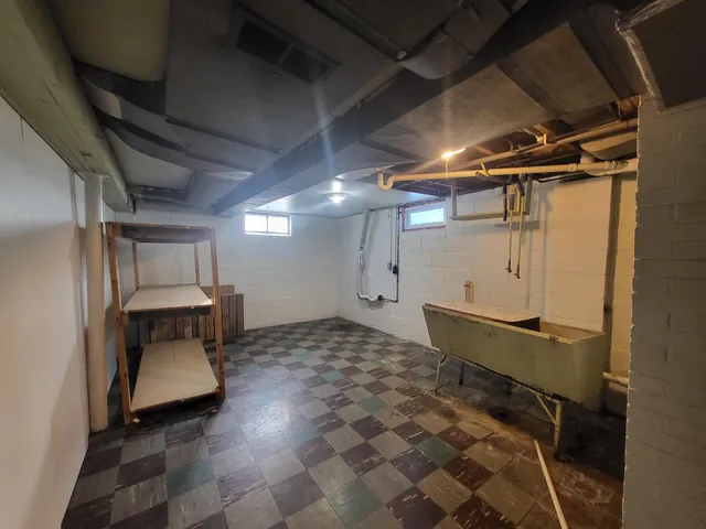 $120,000 | 2302 Maplewood Avenue, Lansing, MI 48910