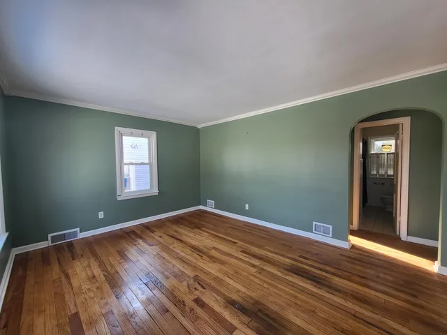 $120,000 | 2302 Maplewood Avenue, Lansing, MI 48910