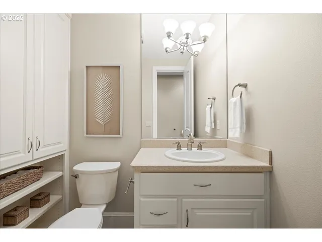 a view of an entryway of a house