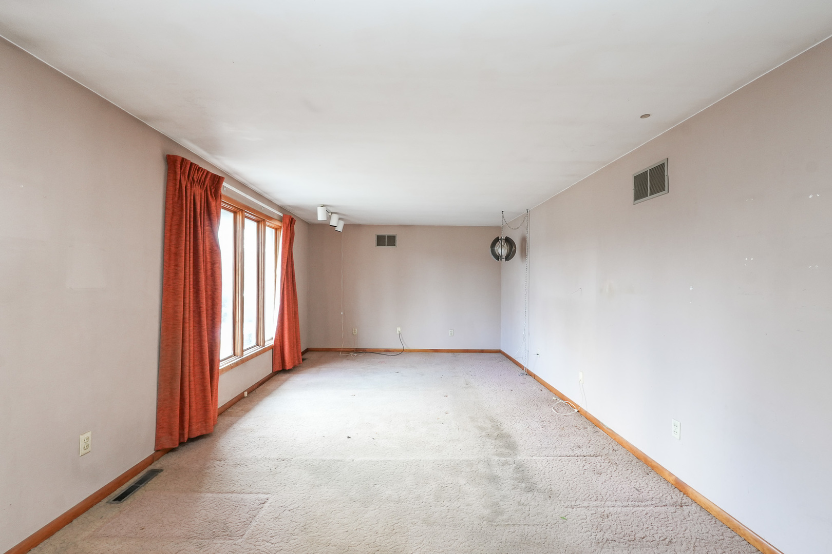 164 North 5620W Road Kankakee, IL 60901 - Photo 10 of 37