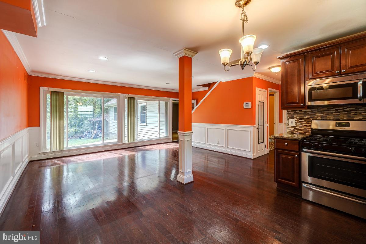 10513 Pinewood Court Adelphi, MD 20783 - Photo 11 of 34