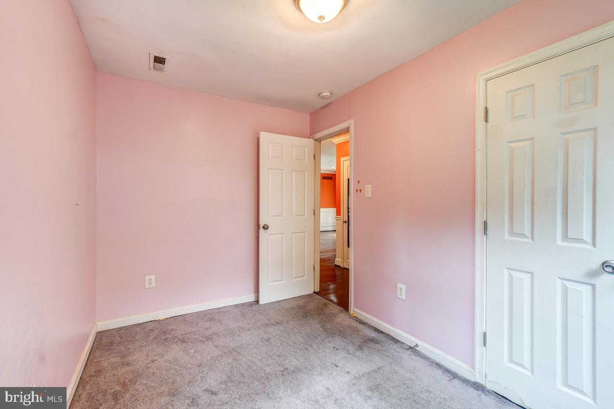 10513 Pinewood Court Adelphi, MD 20783 - Photo 13 of 34