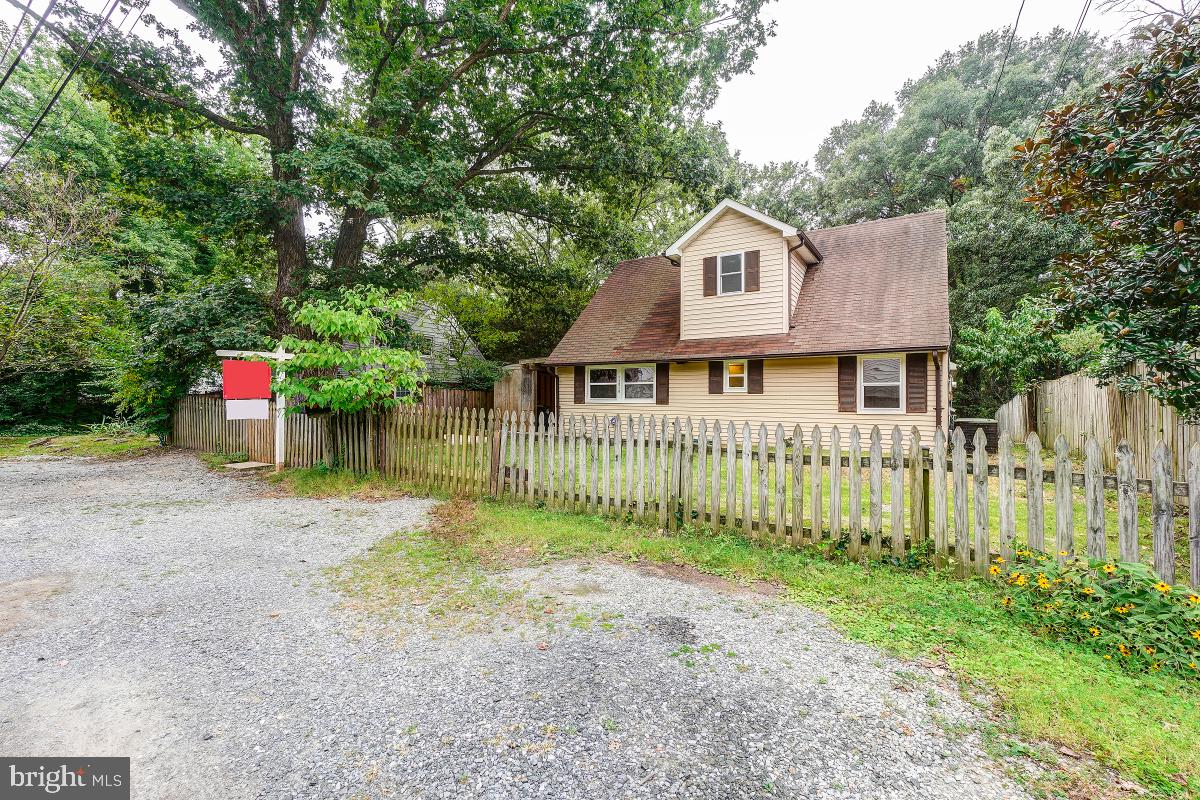 10513 Pinewood Court Adelphi, MD 20783 - Photo 3 of 34