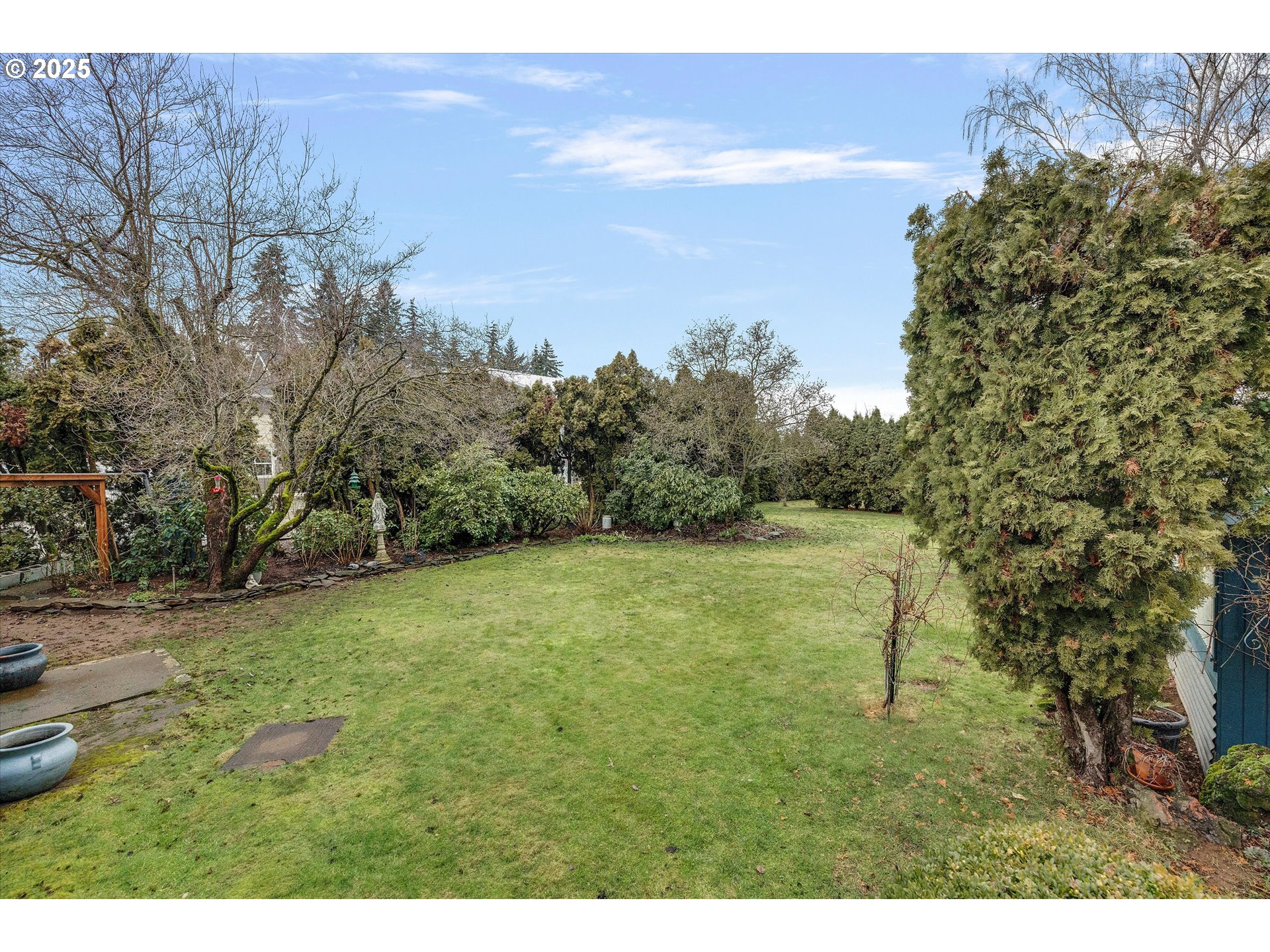 1684 Orchard Road Hood River, OR 97031 - Photo 46 of 47 a view of a yard