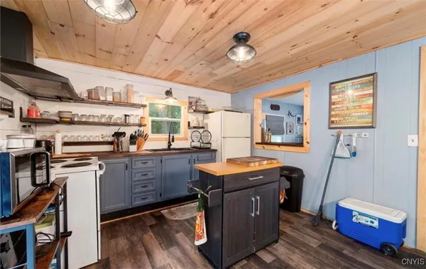 $305,000 | 9036 Woods Road, Remsen, NY 13438