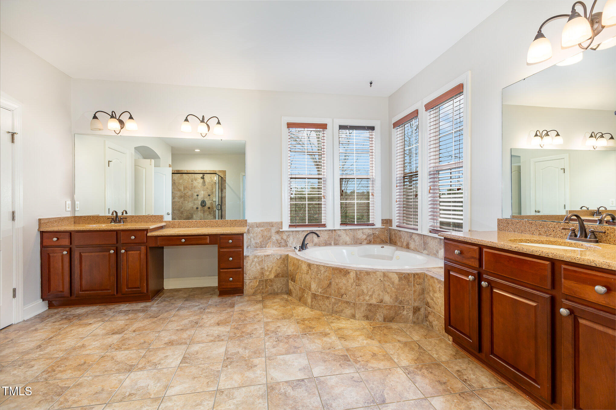 5 Teahouse Court Durham, NC 27707 - Photo 15 of 43 11a 026_file_795