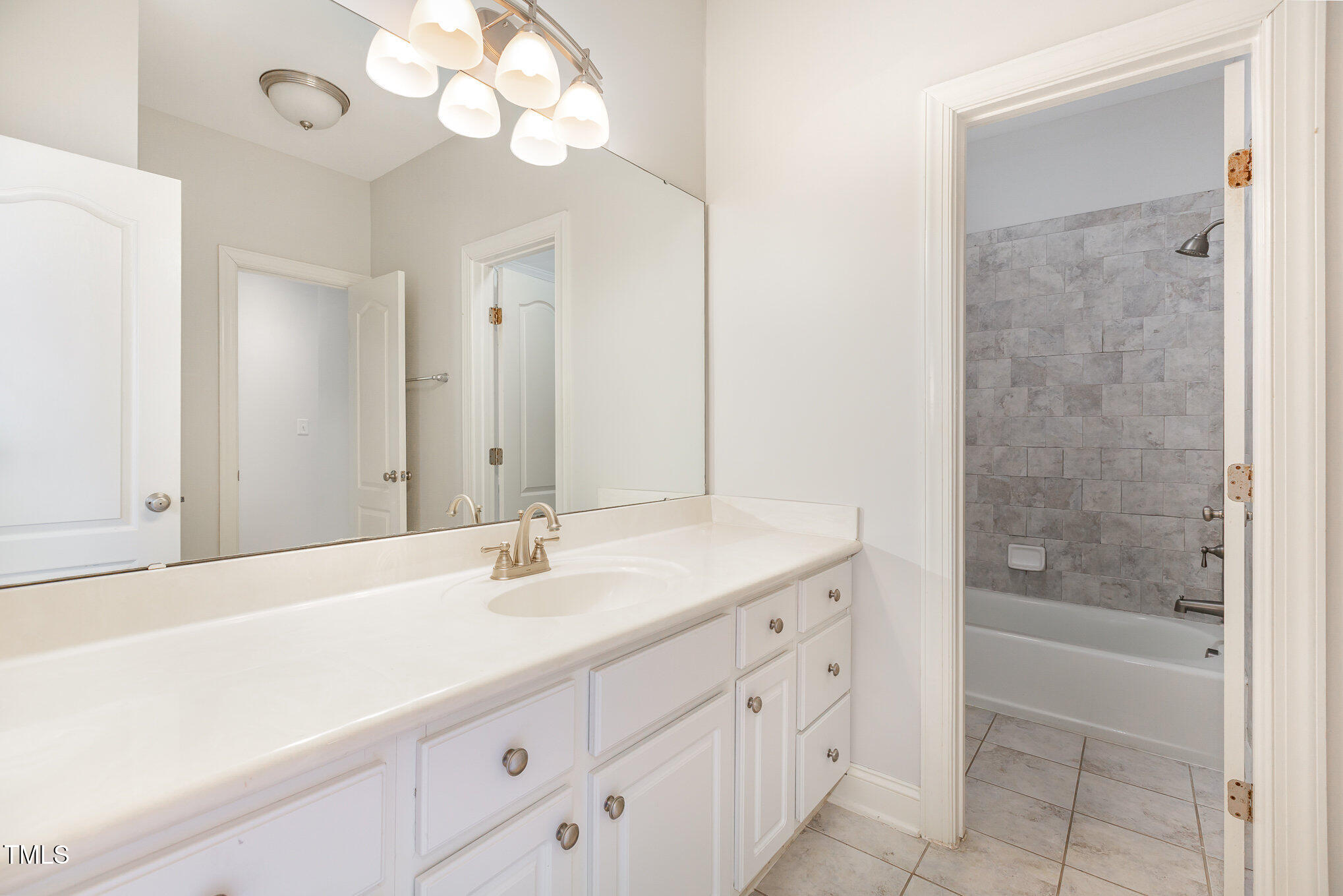 5 Teahouse Court Durham, NC 27707 - Photo 20 of 43 13 035_file_311