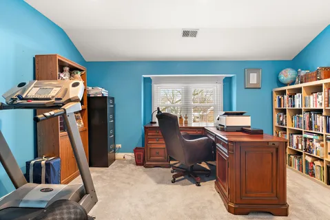 $1,050,000 | 4910 West Catalpa Avenue, Chicago, IL 60630