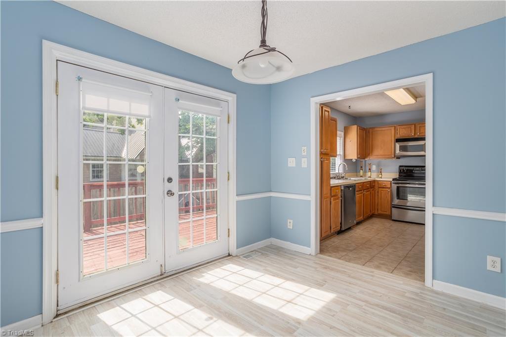 432 Shadybrook Road High Point, NC 27265 - Photo 10 of 20