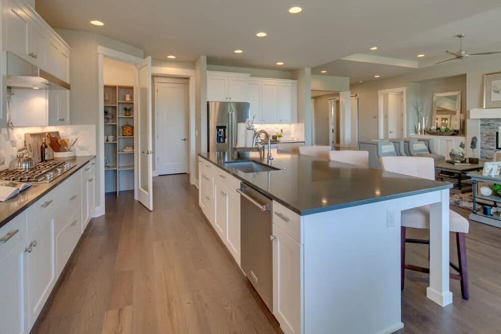 3035 Northwest Hidden Rdg Drive Bend, OR 97703 - Photo 9 of 23 Photo is of like model, finishes will vary.