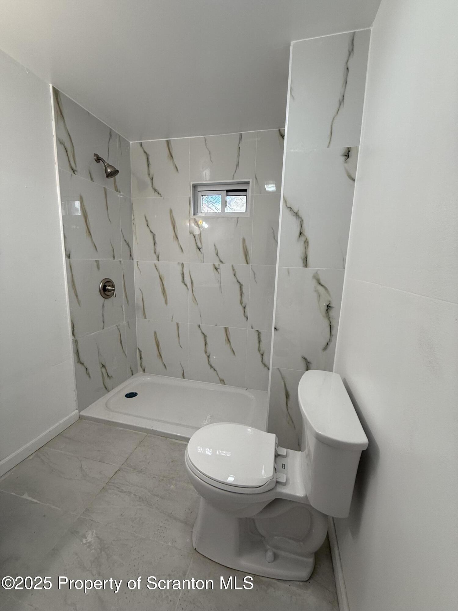 319 East Elm Street Scranton, PA 18505 - Photo 11 of 15 IMG_7329