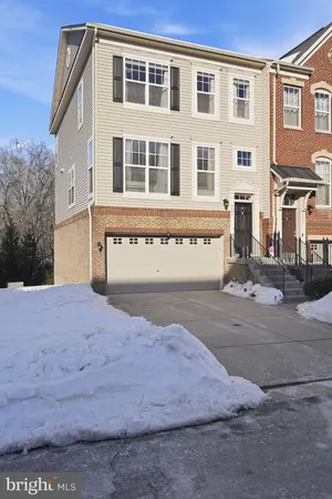 $2,900 | 9052 Isabel Lane, Manassas Park, VA 20111