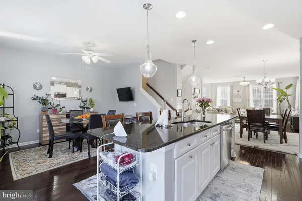 $2,900 | 9052 Isabel Lane, Manassas Park, VA 20111