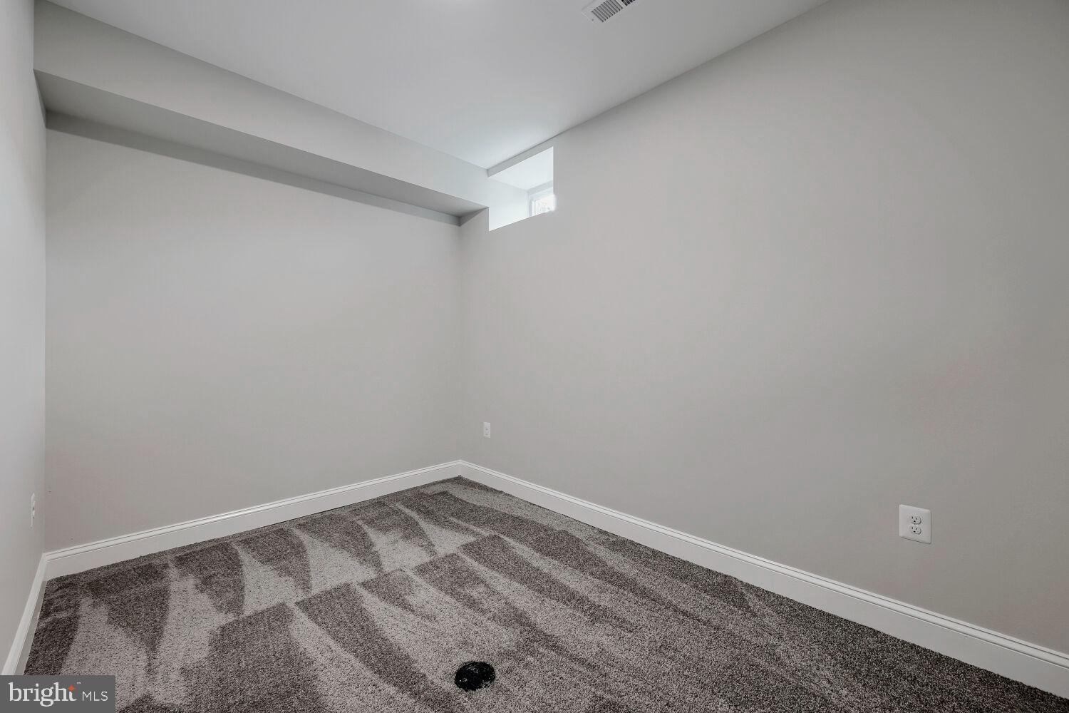 5 South Culver Street Baltimore, MD 21229 - Photo 18 of 22