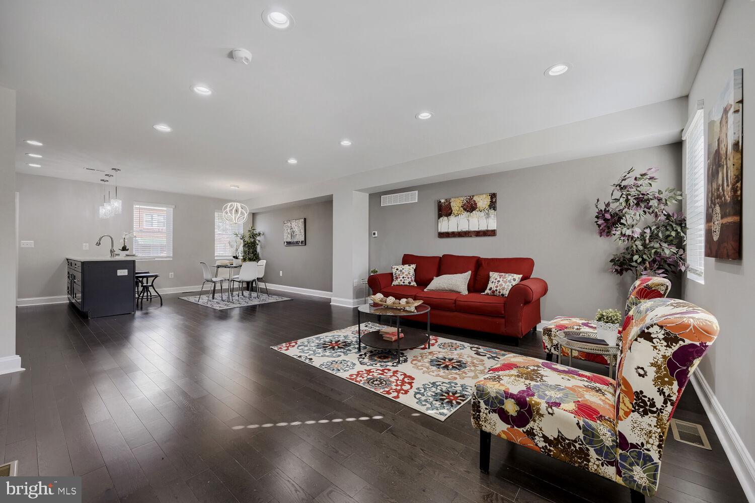 5 South Culver Street Baltimore, MD 21229 - Photo 3 of 22