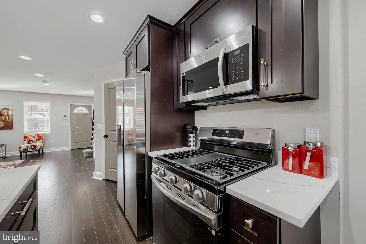5 South Culver Street Baltimore, MD 21229 - Photo 8 of 22