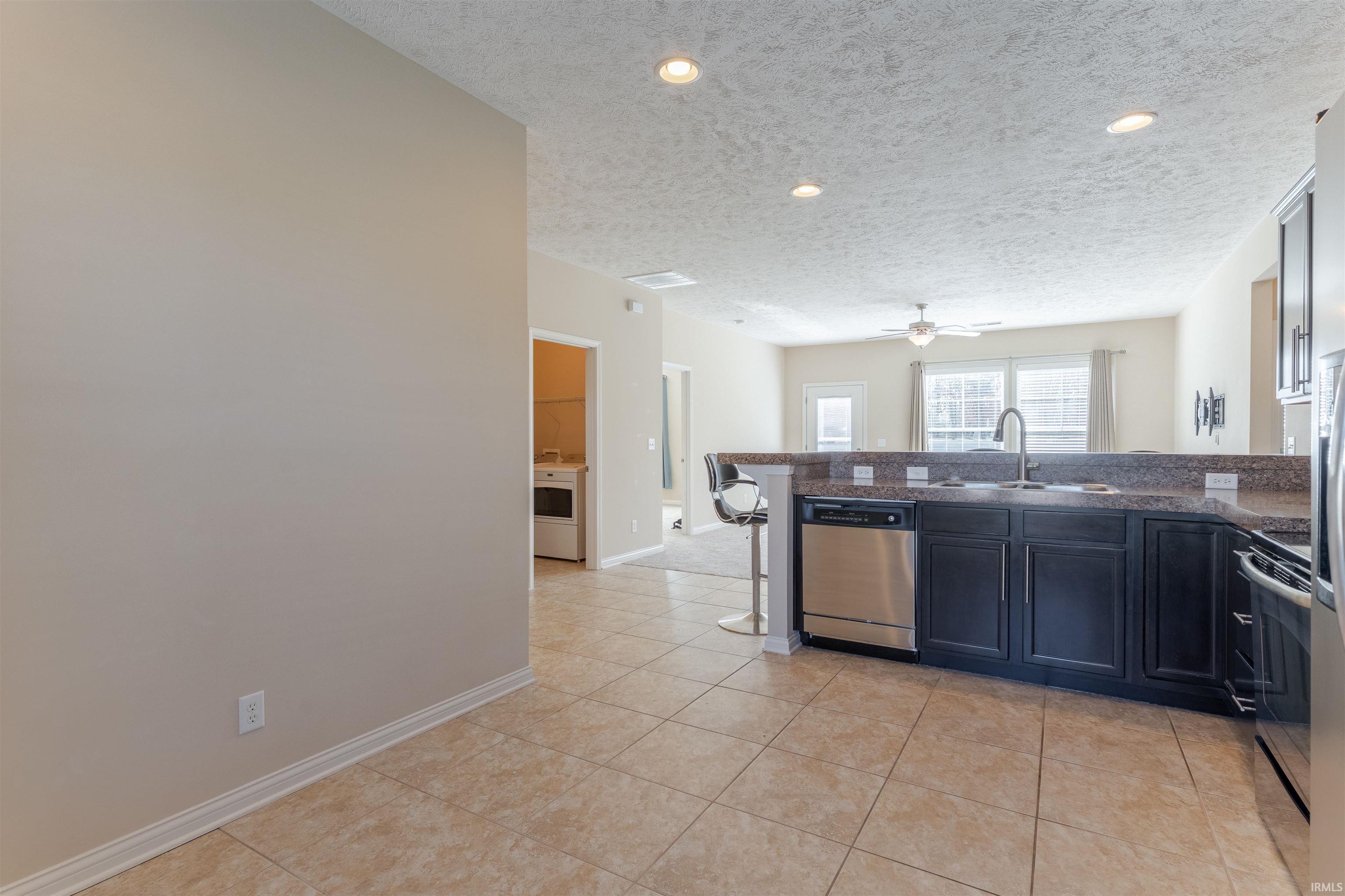 909 Criterion Way Evansville, IN 47711 - Photo 23 of 36