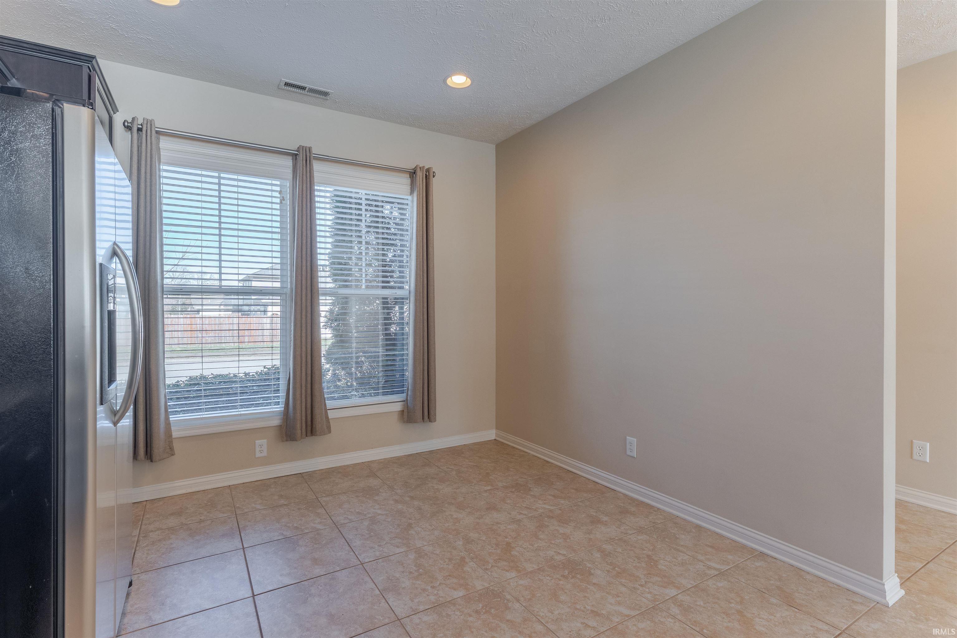 909 Criterion Way Evansville, IN 47711 - Photo 24 of 36